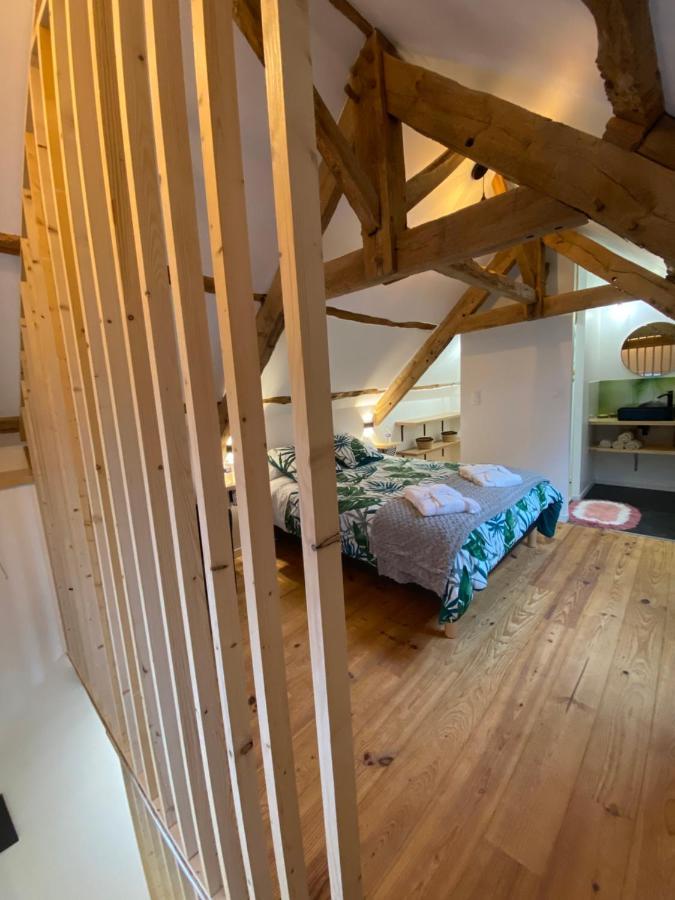 A La Memoire De Merlin & Spa Saint-Malon-sur-Mel Экстерьер фото